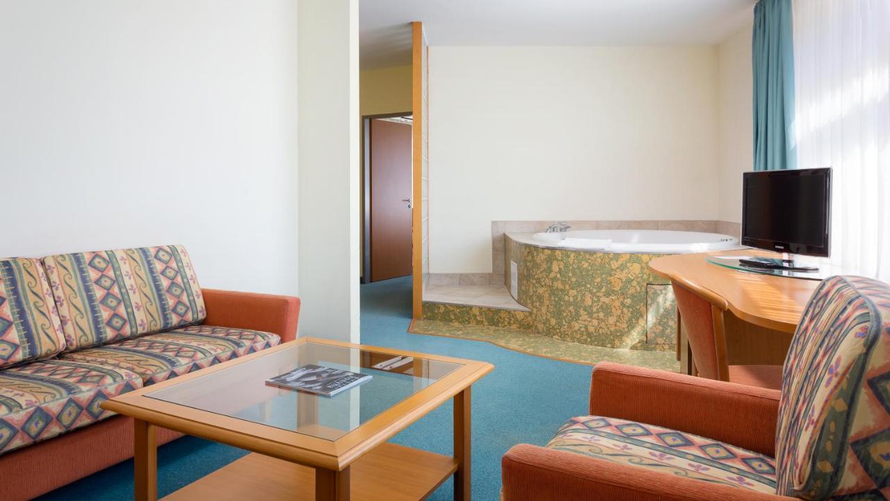 Hunguest Hotel Aqua Sol Hajdúszoboszló Extérieur photo