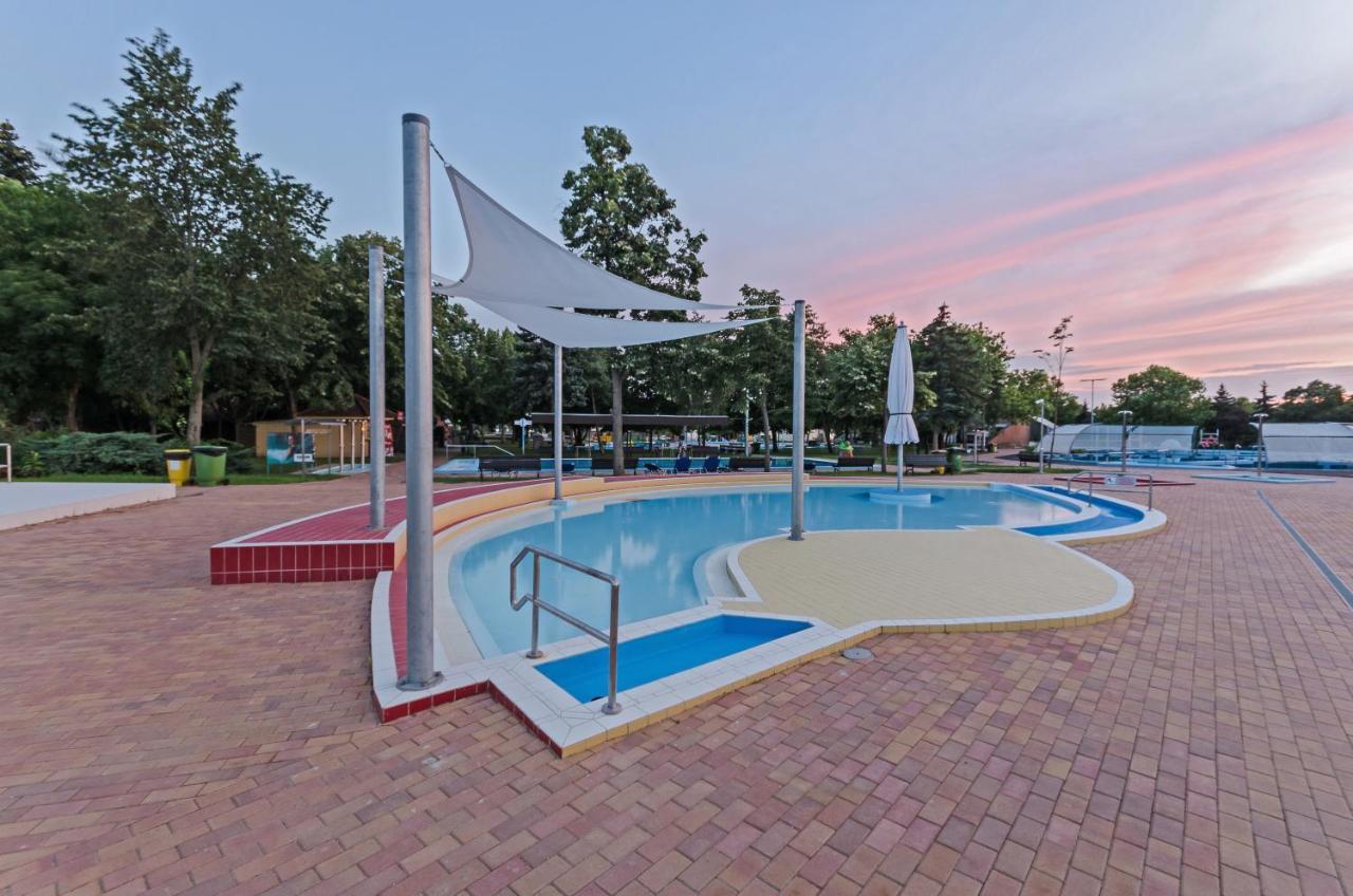 Hunguest Hotel Aqua Sol Hajdúszoboszló Extérieur photo